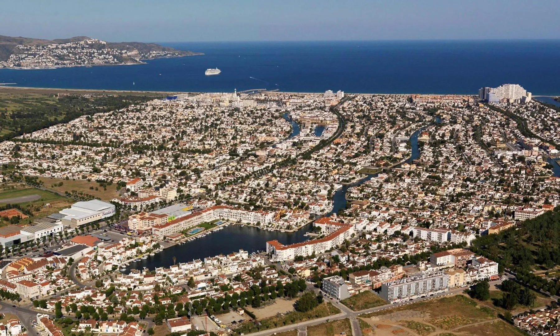 Basic Comfort Apartment Gran Reserva 0060 Empuriabrava
