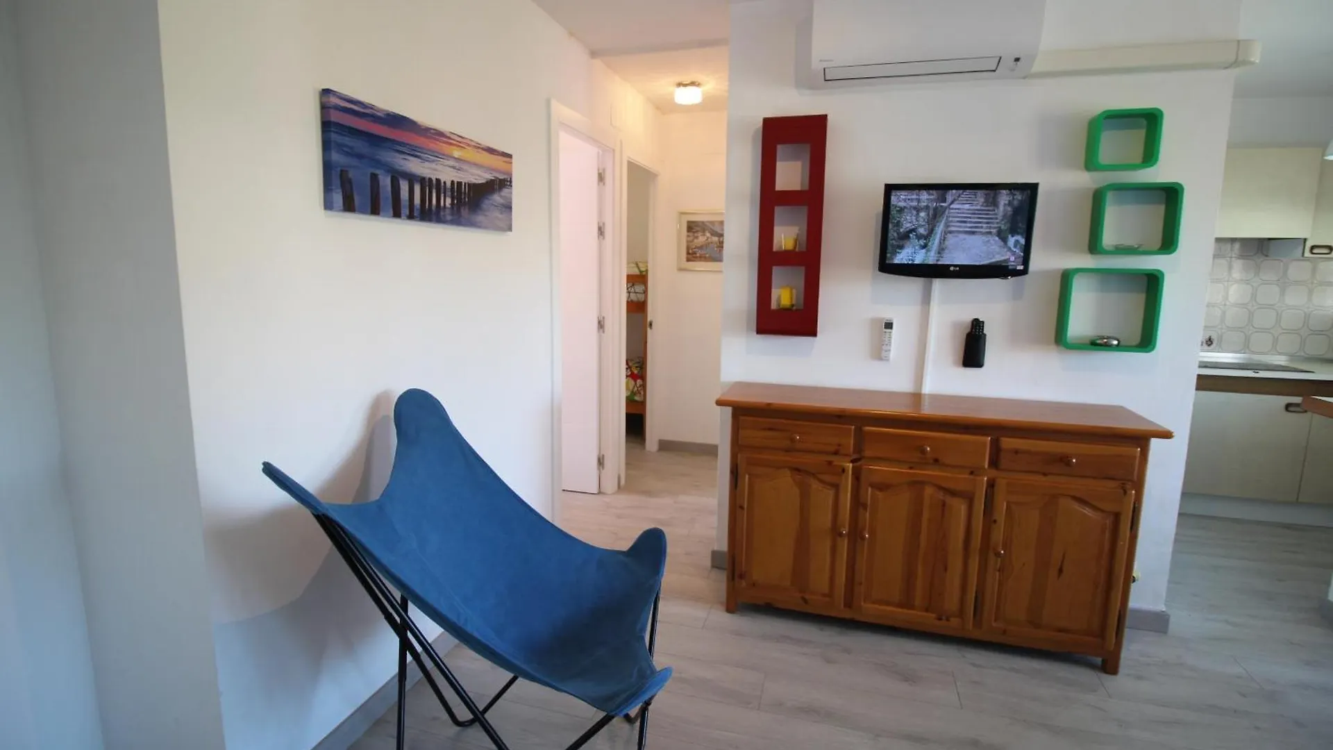 Basic Comfort Apartment Gran Reserva 0060 Empuriabrava Spain
