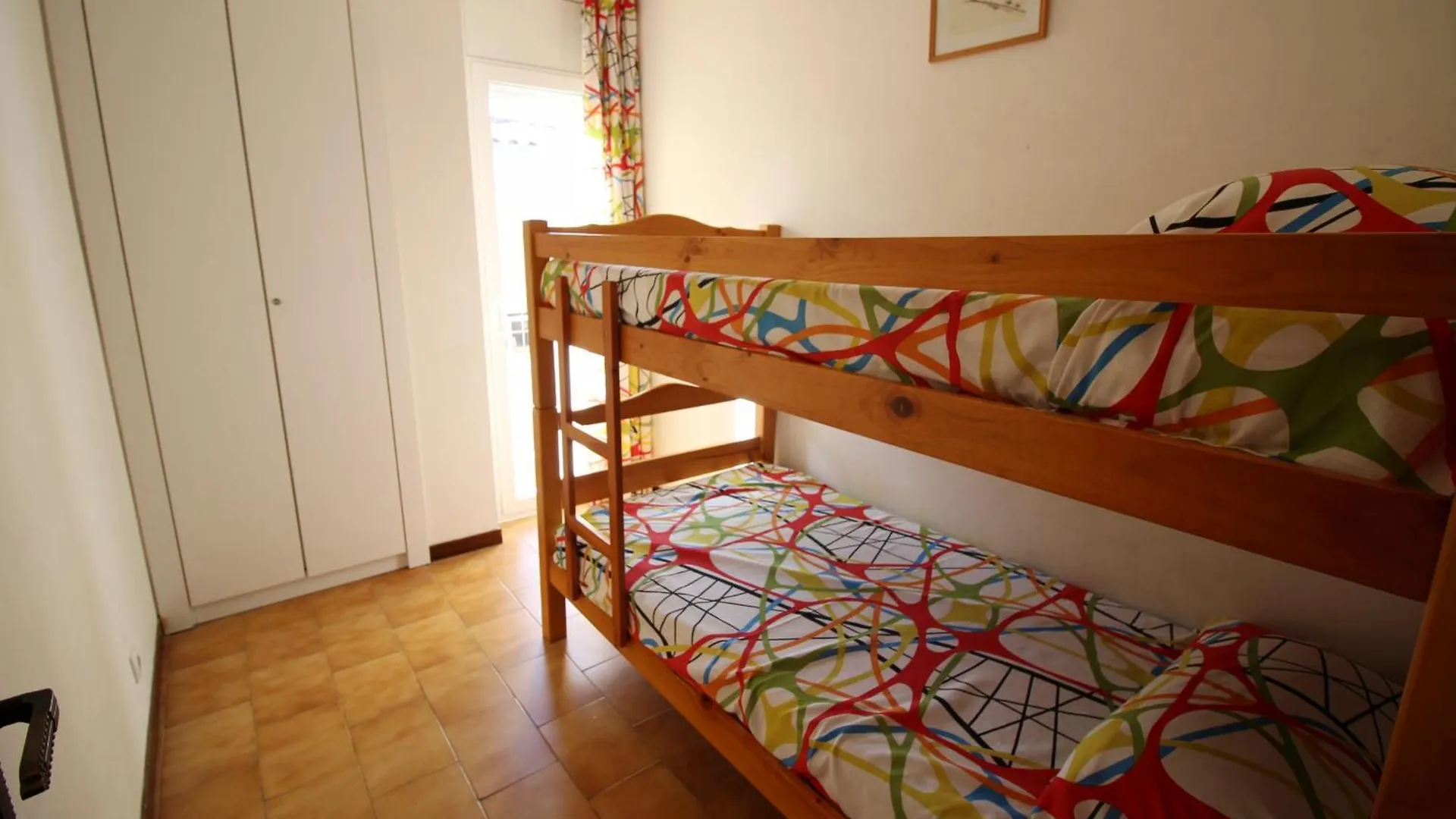 Basic Comfort Apartment Gran Reserva 0060 Empuriabrava