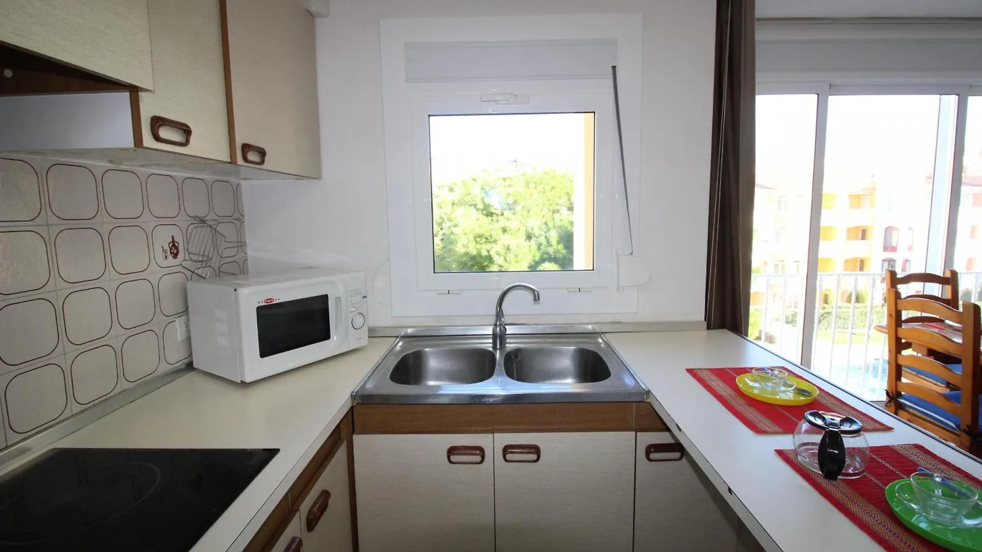 Basic Comfort Apartment Gran Reserva 0060 Empuriabrava