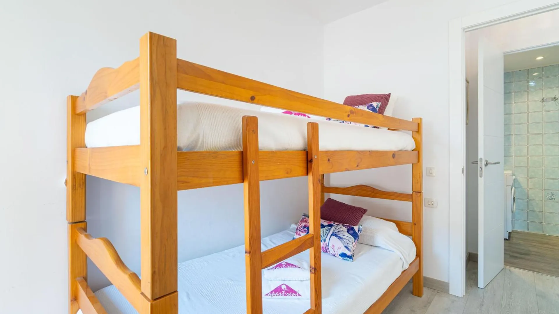 Basic Comfort Apartment Gran Reserva 0060 Empuriabrava